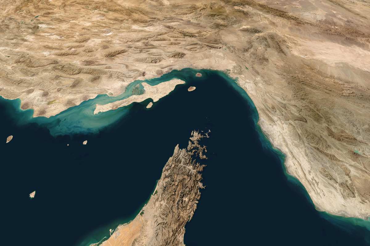 Hormuz Strait closure: biggest energy supply shock risk