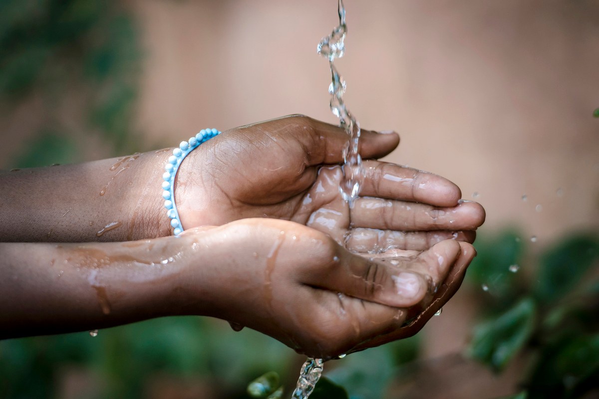 water crisis in Africa: diseases poverty and inequality