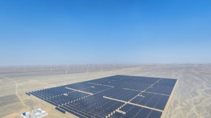 Rinnovabili • Solar farms reduce dust pollution and improve air quality