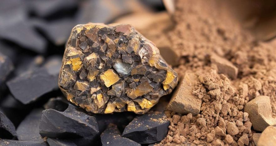 Rinnovabili • Critical minerals in Africa: which countries are attracting the most investment?